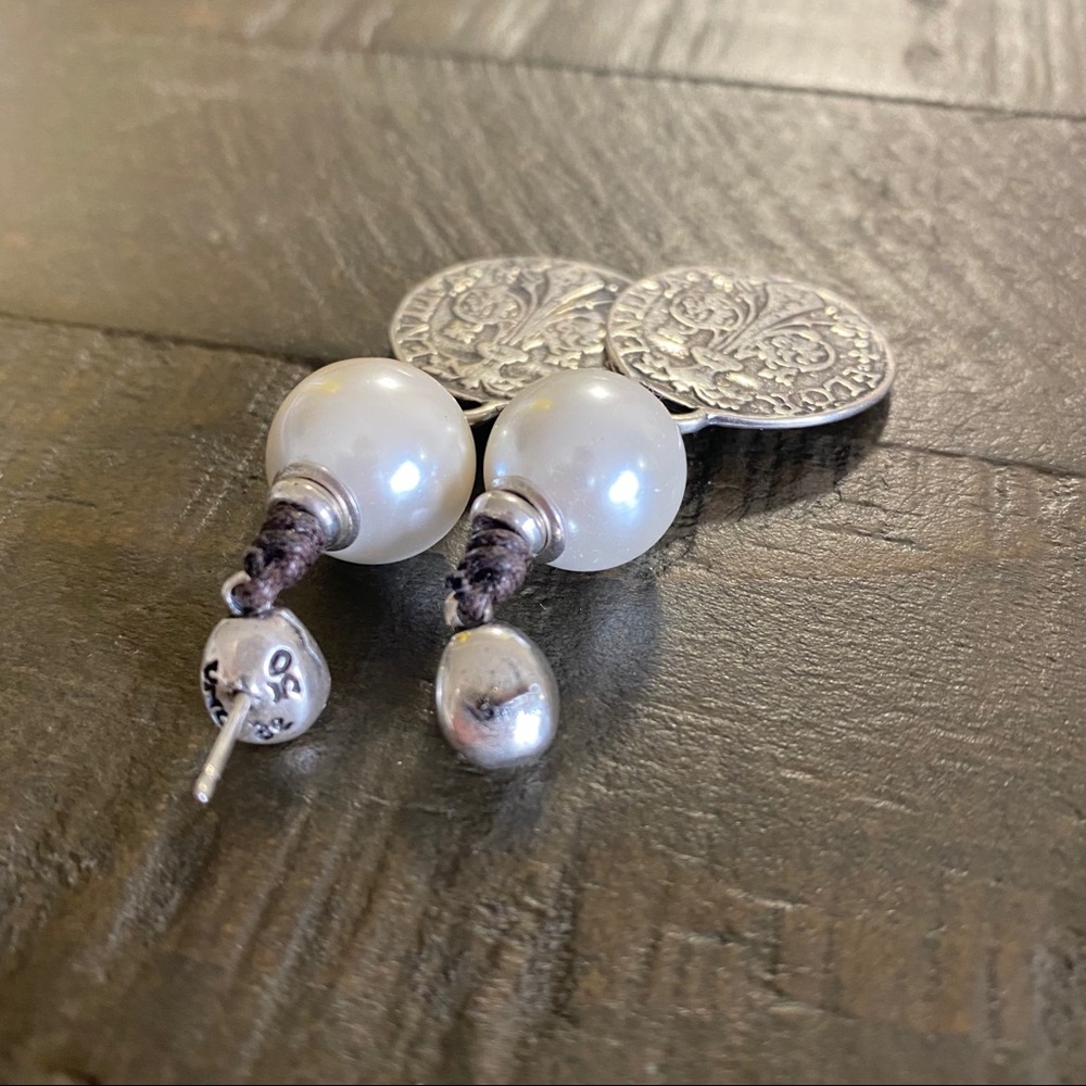 Earrings - Picture 7 of 12